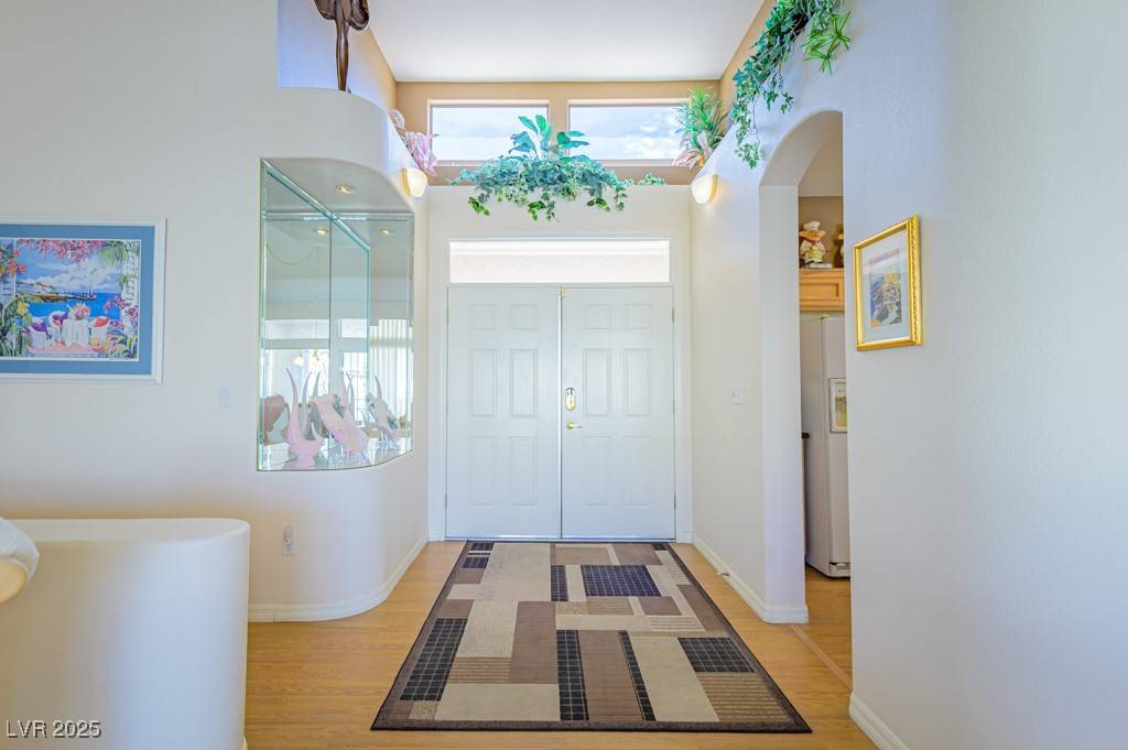 Las Vegas, NV 89134,10720 Bennington CT