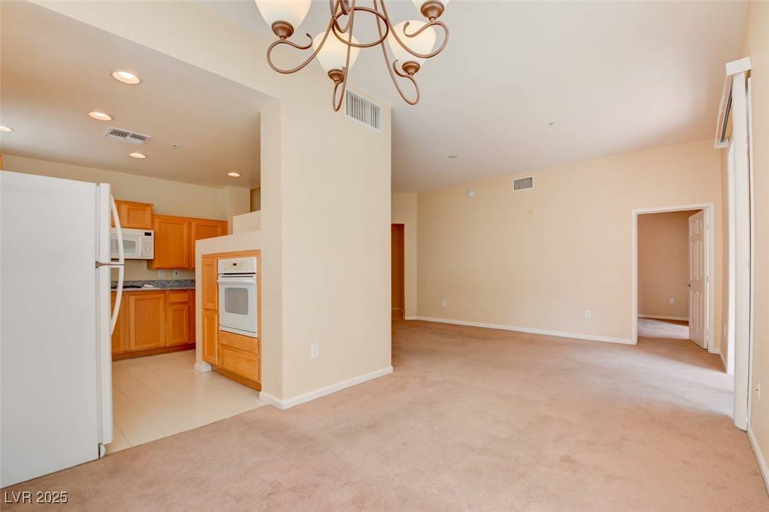 Las Vegas, NV 89123,43 E Agate AVE #305