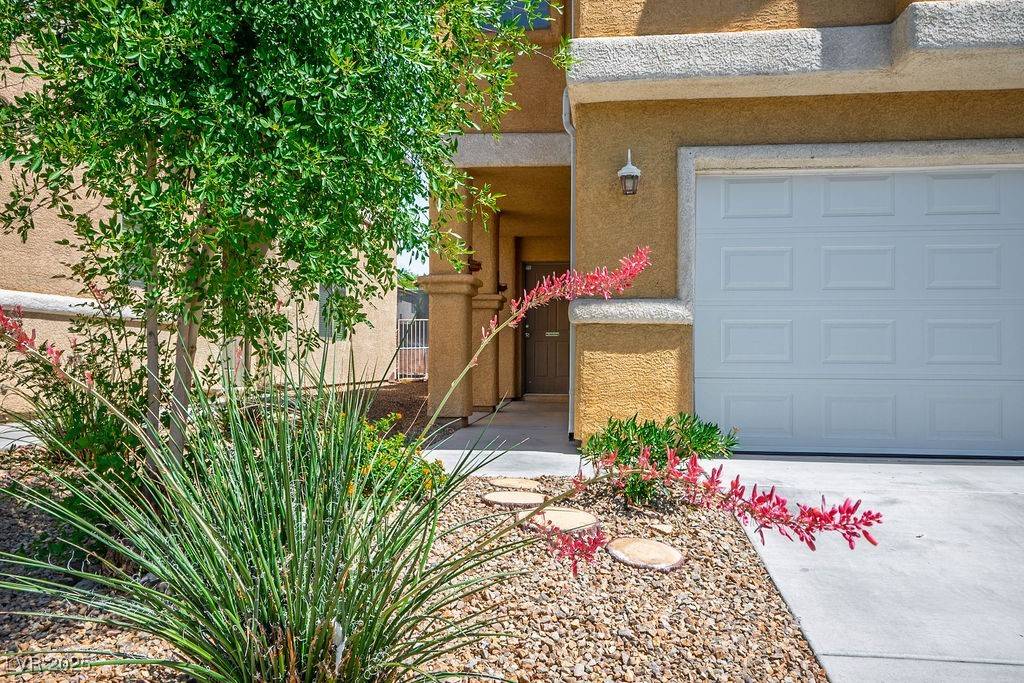 Las Vegas, NV 89122,6476 Ness Gardens CT