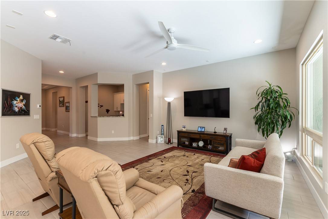 Las Vegas, NV 89138,11161 Black Fire Opal DR