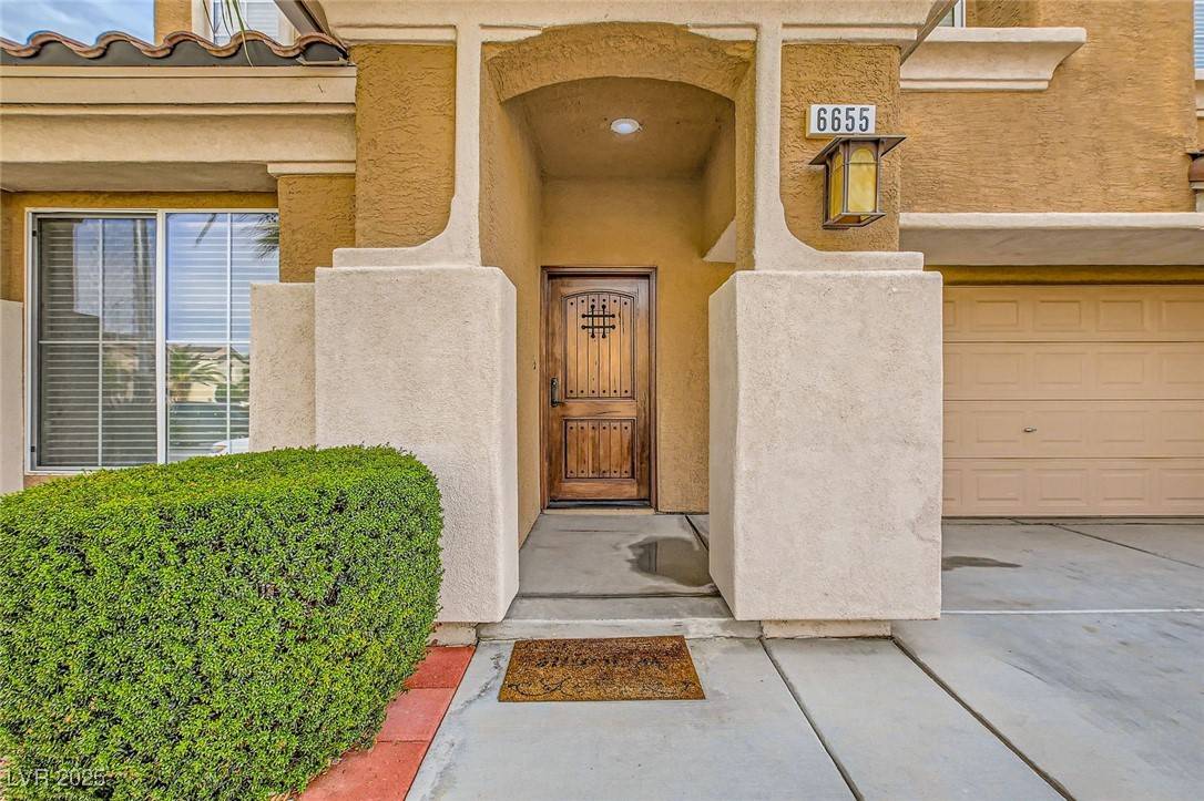 North Las Vegas, NV 89084,6655 Little Owl PL