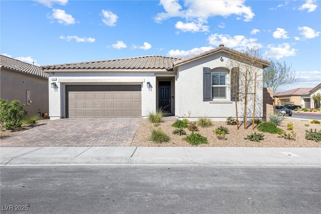 North Las Vegas, NV 89081,6033 Torciano ST