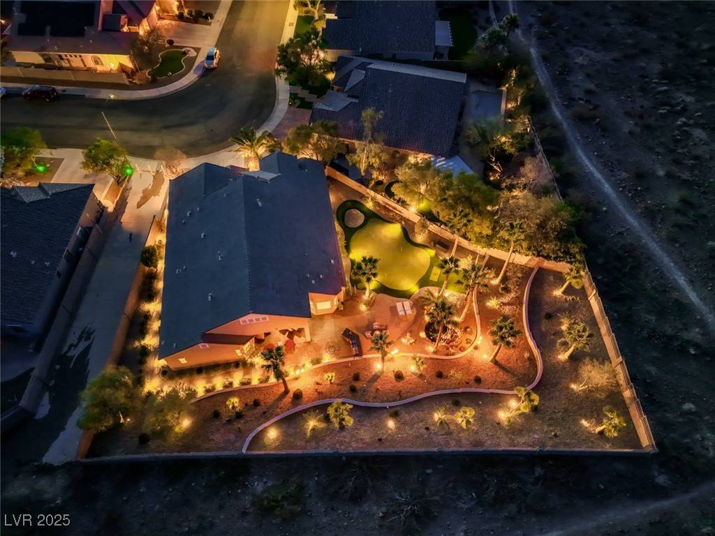 Henderson, NV 89052,2064 Poetry AVE