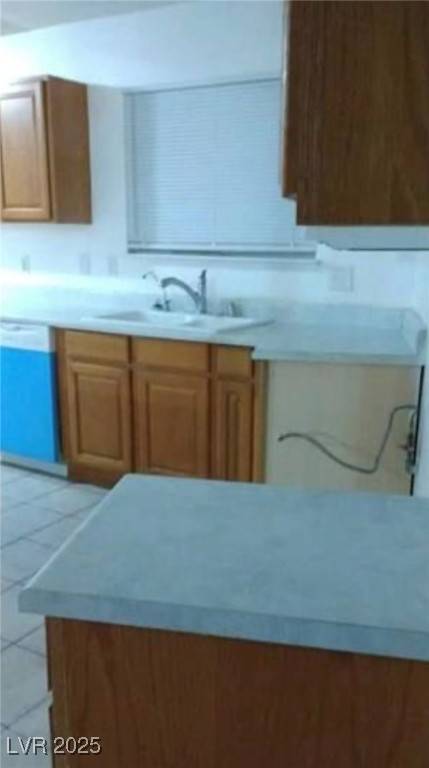 Las Vegas, NV 89156,6733 E Carey AVE