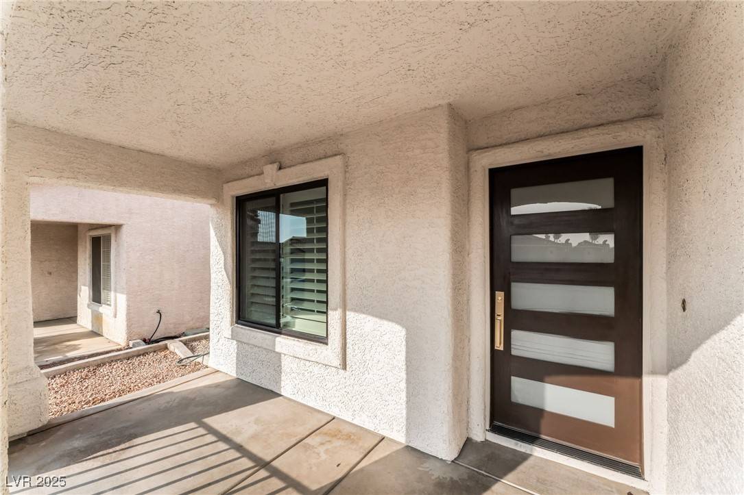 Las Vegas, NV 89130,5537 Sentinel Bridge ST