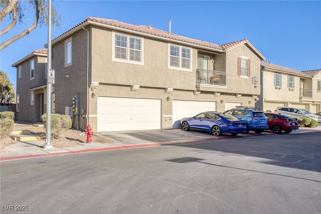 North Las Vegas, NV 89032,4350 Westbury Square ST #3