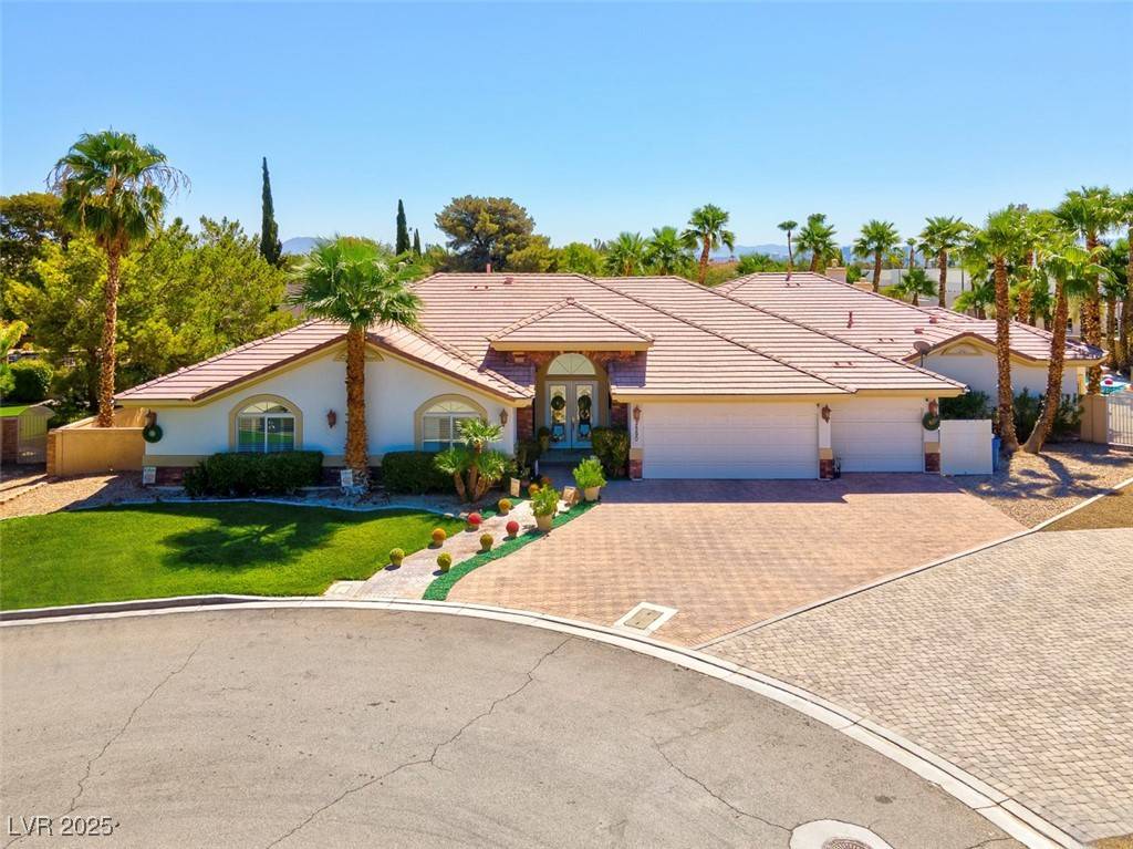 Las Vegas, NV 89117,2290 Casa Bella CT