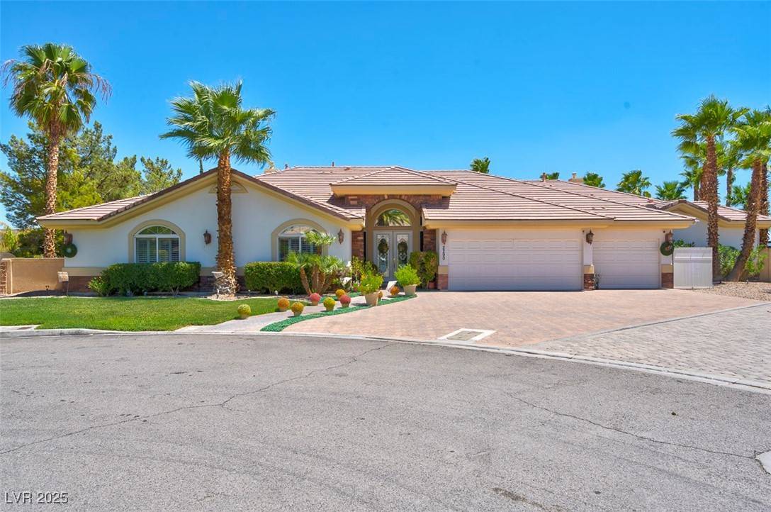 Las Vegas, NV 89117,2290 Casa Bella CT
