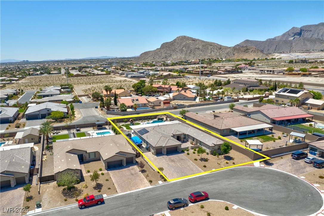 Las Vegas, NV 89149,9511 Star Vista CT