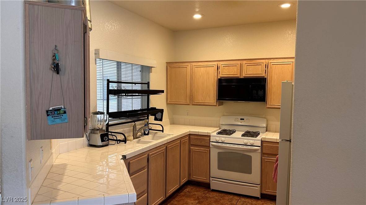 Henderson, NV 89014,1947 Cutlass DR #0