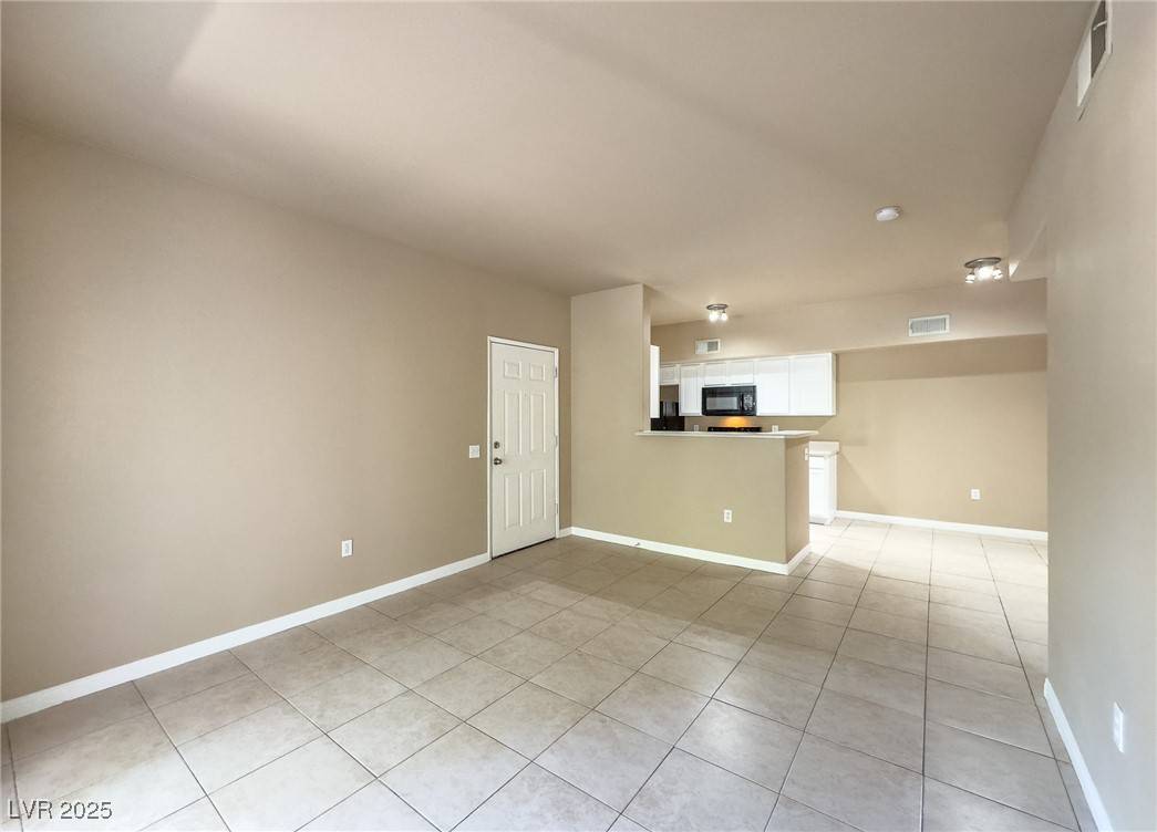 Las Vegas, NV 89123,2615 W Gary AVE #2051