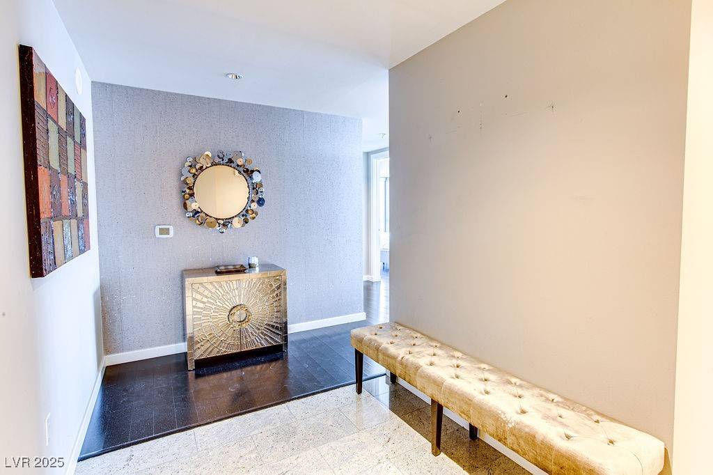 Las Vegas, NV 89103,4471 Dean Martin DR #3710