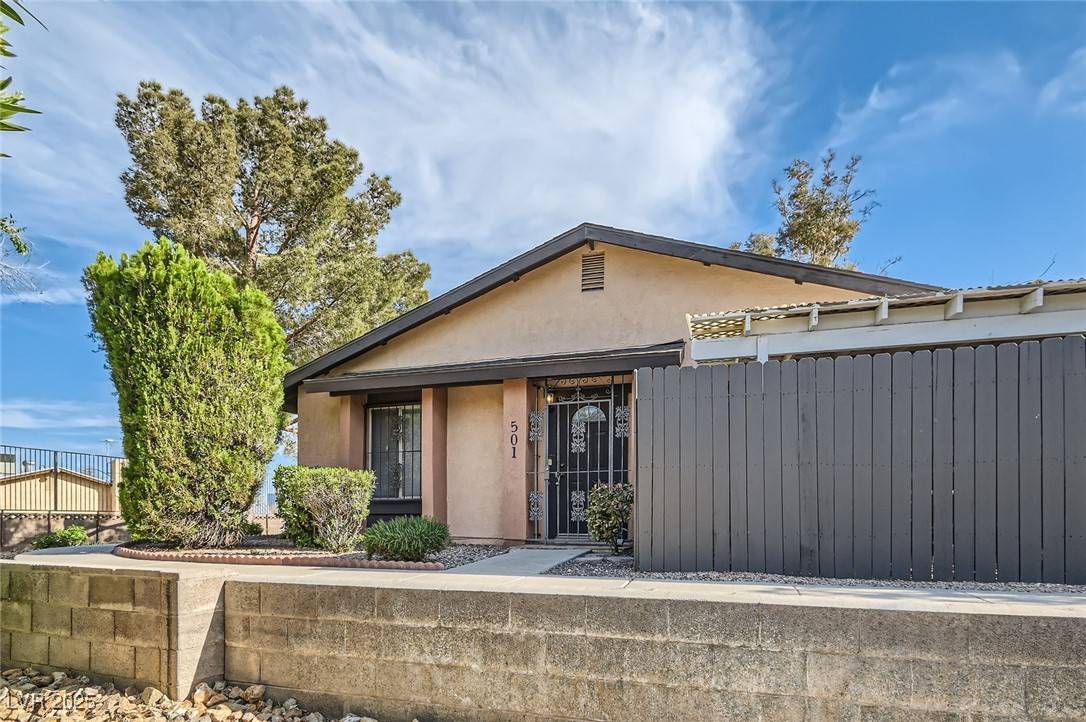 Las Vegas, NV 89107,501 Starfire PL