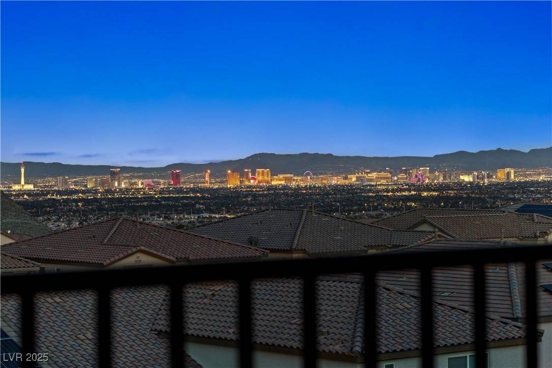 Las Vegas, NV 89129,4576 Amazing View ST