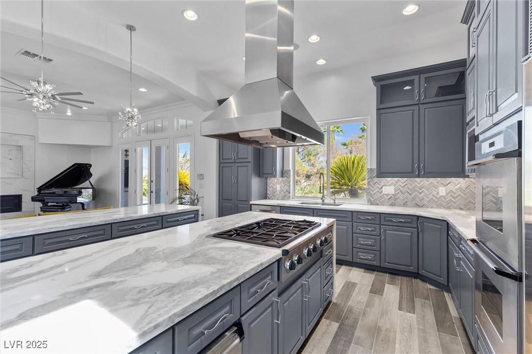 Henderson, NV 89011,11 Caminito Amore