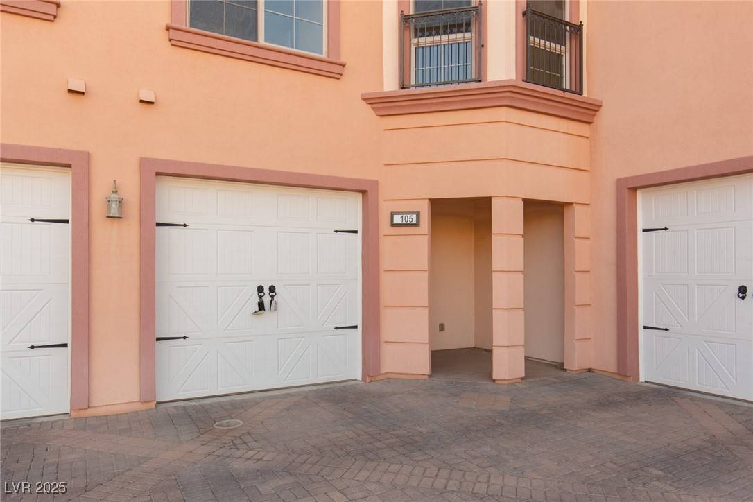 Henderson, NV 89011,6 Via Vasari #105
