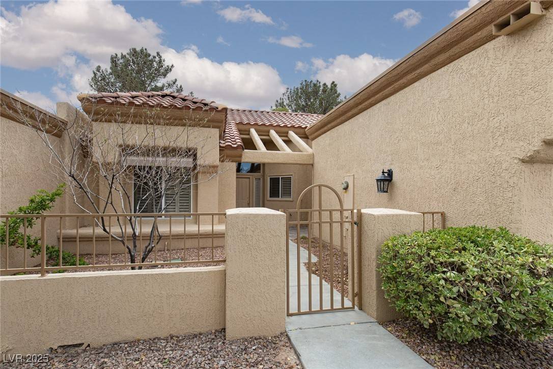 Las Vegas, NV 89134,9533 Yucca Blossom DR