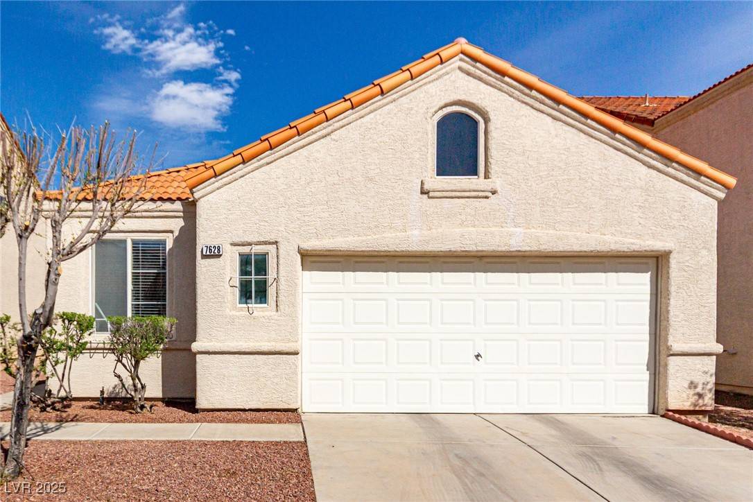 Las Vegas, NV 89131,7628 Picnic ST
