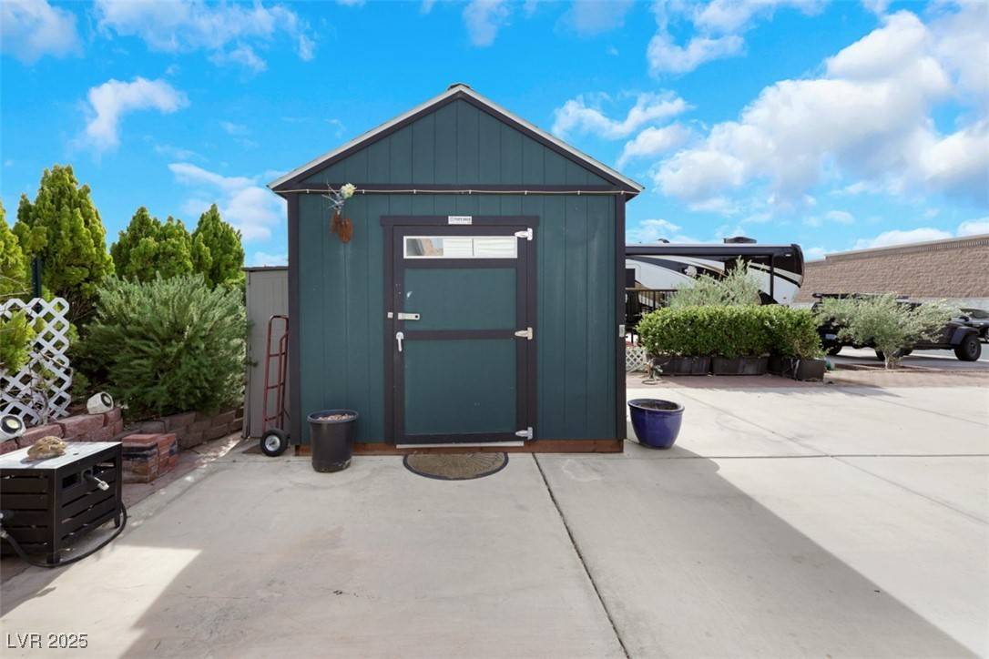 Boulder City, NV 89005,867 Robin WAY #273
