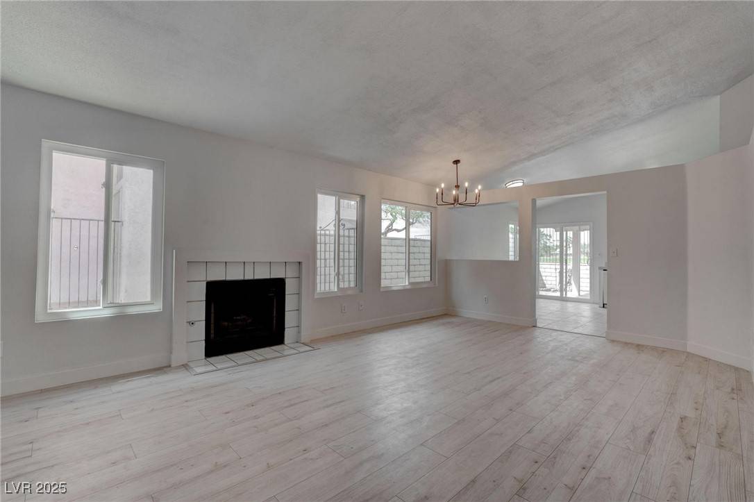Las Vegas, NV 89142,5328 Walton Heath AVE