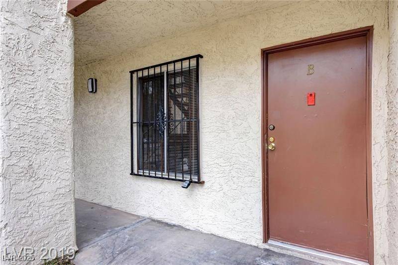 Las Vegas, NV 89102,3263 Savalli ST #B