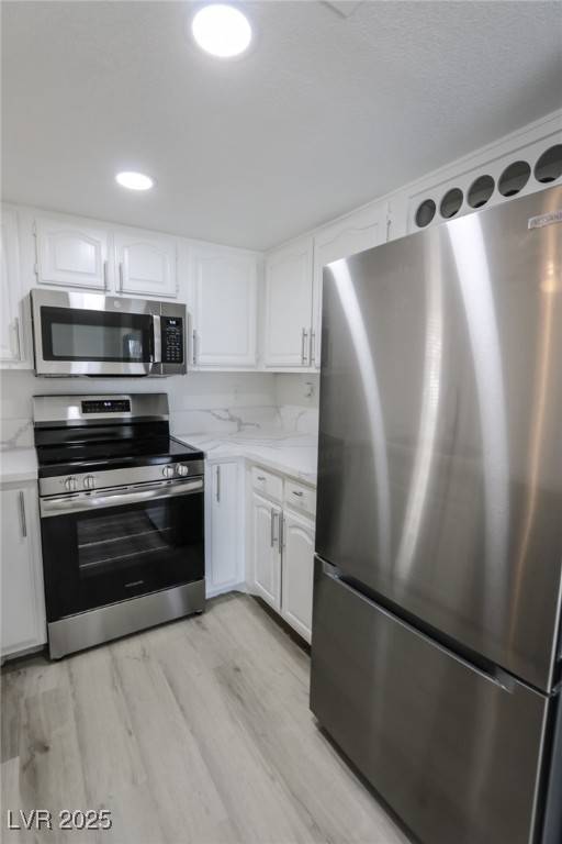 Henderson, NV 89015,601 Cabrillo CIR #754
