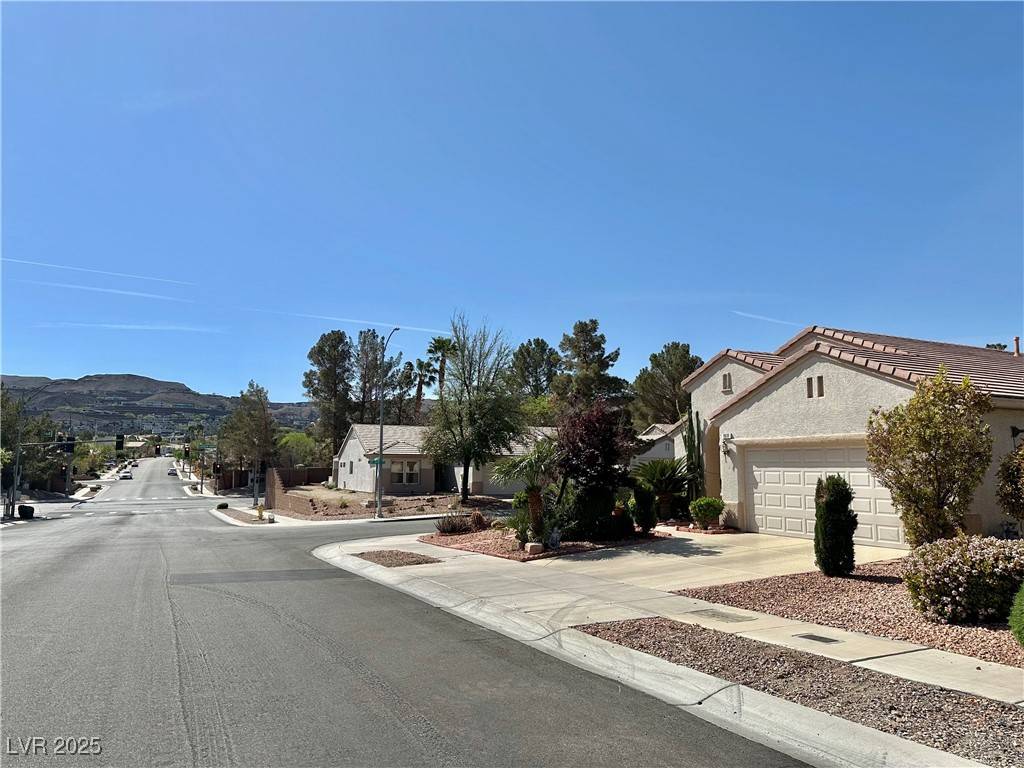 Henderson, NV 89012,1977 High Mesa DR