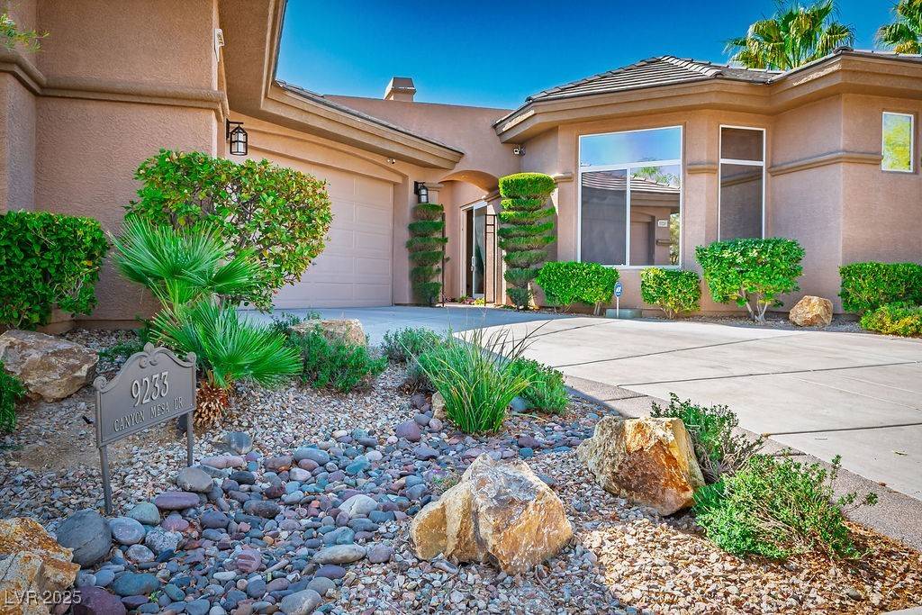 Las Vegas, NV 89144,9233 Canyon Mesa DR