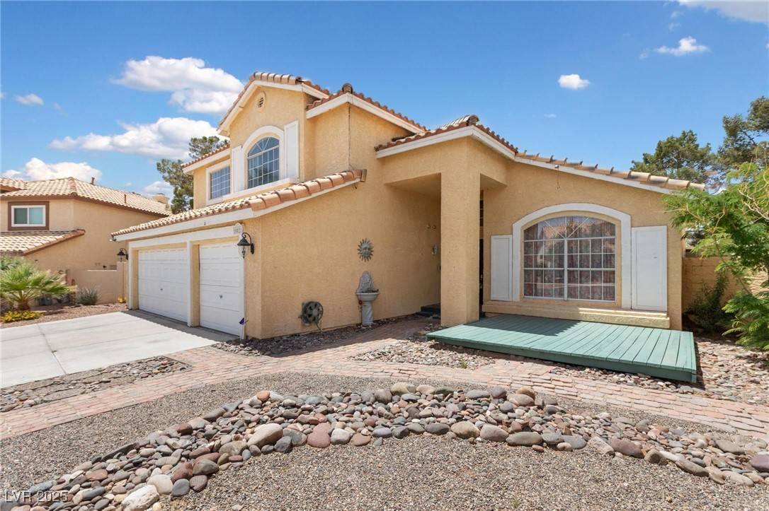 Las Vegas, NV 89117,10021 Skipper CT
