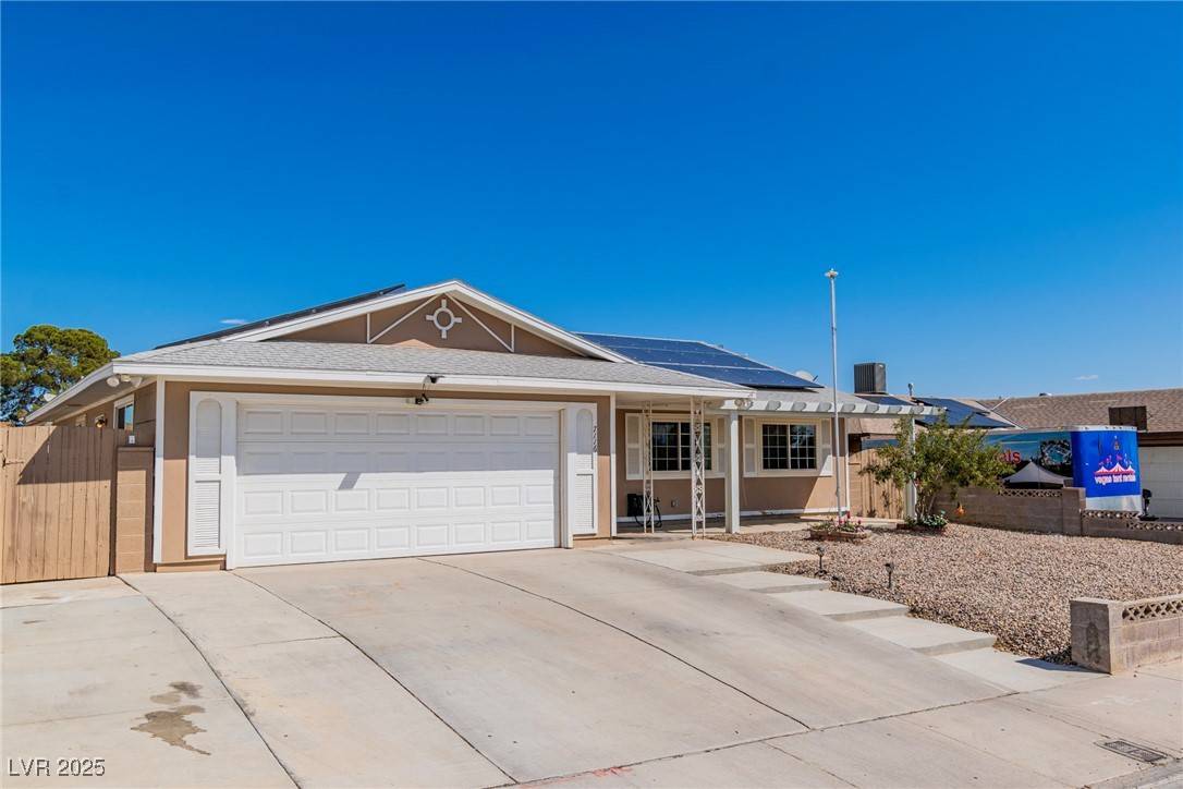 Las Vegas, NV 89145,7116 Pinedale AVE