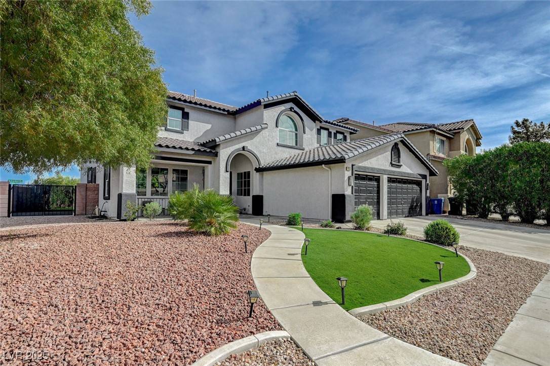 Henderson, NV 89012,1494 Neyland DR