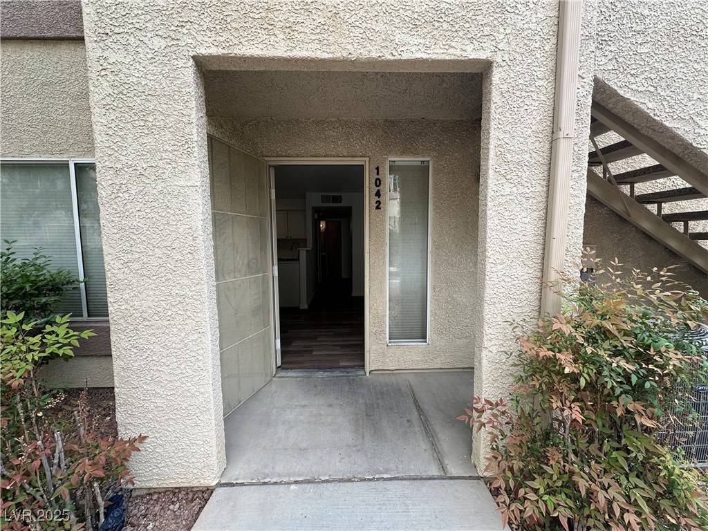 Las Vegas, NV 89122,5710 E Tropicana AVE #1042