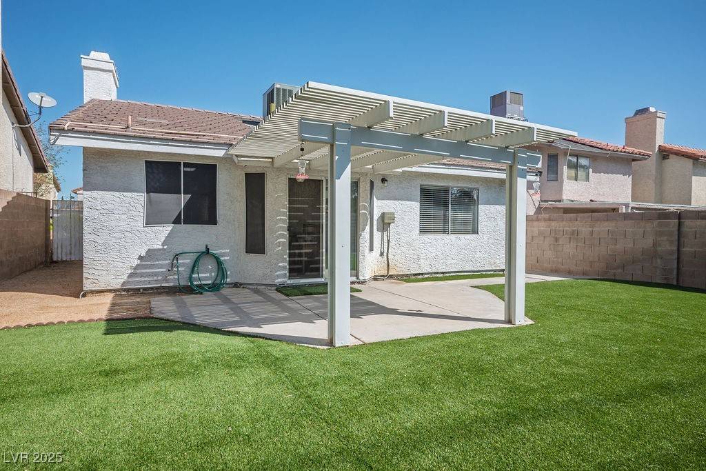 Henderson, NV 89074,2829 Belleza LN