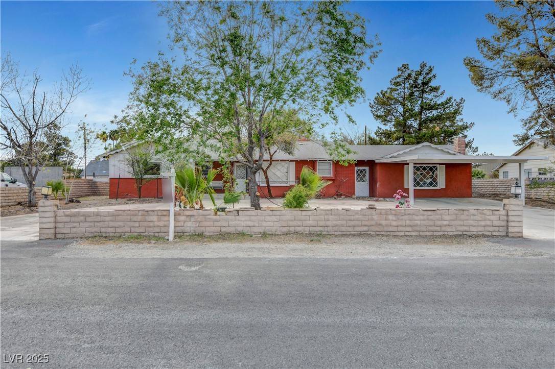 Las Vegas, NV 89121,3821 Pacific ST