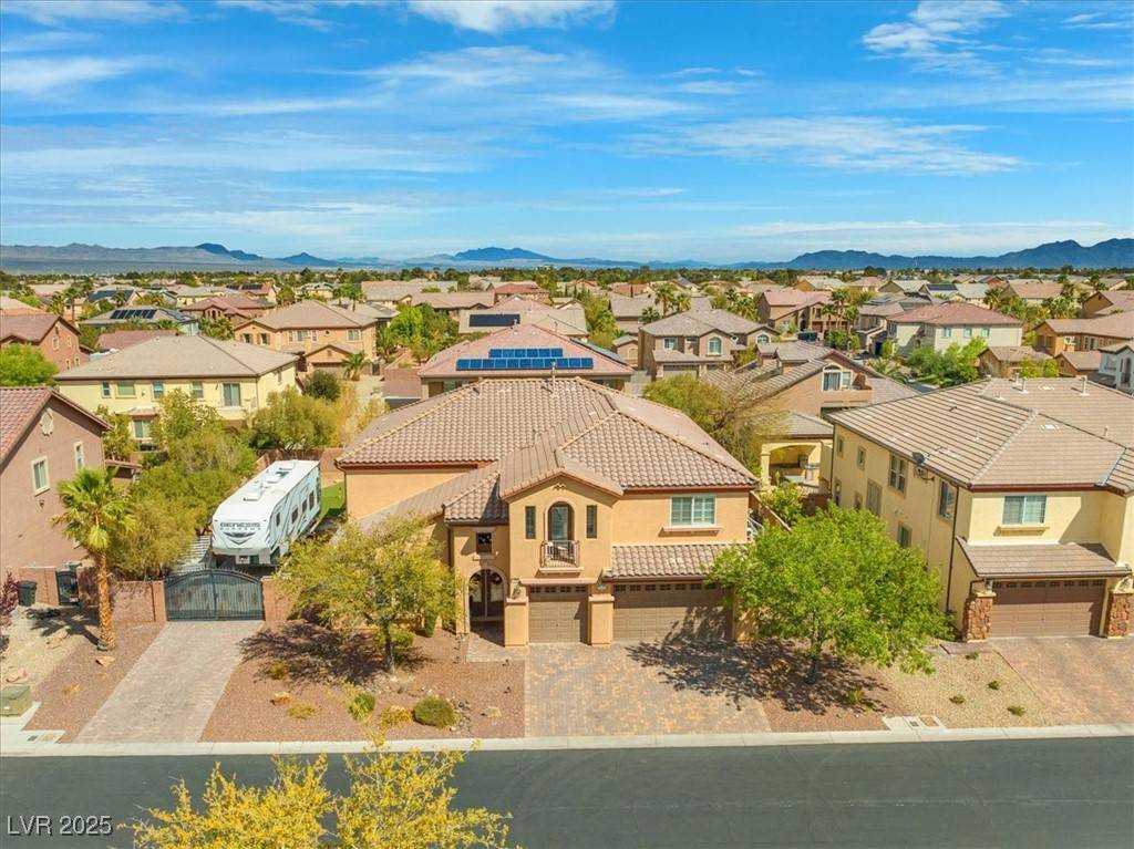 Las Vegas, NV 89131,7354 Strutting Silver CT