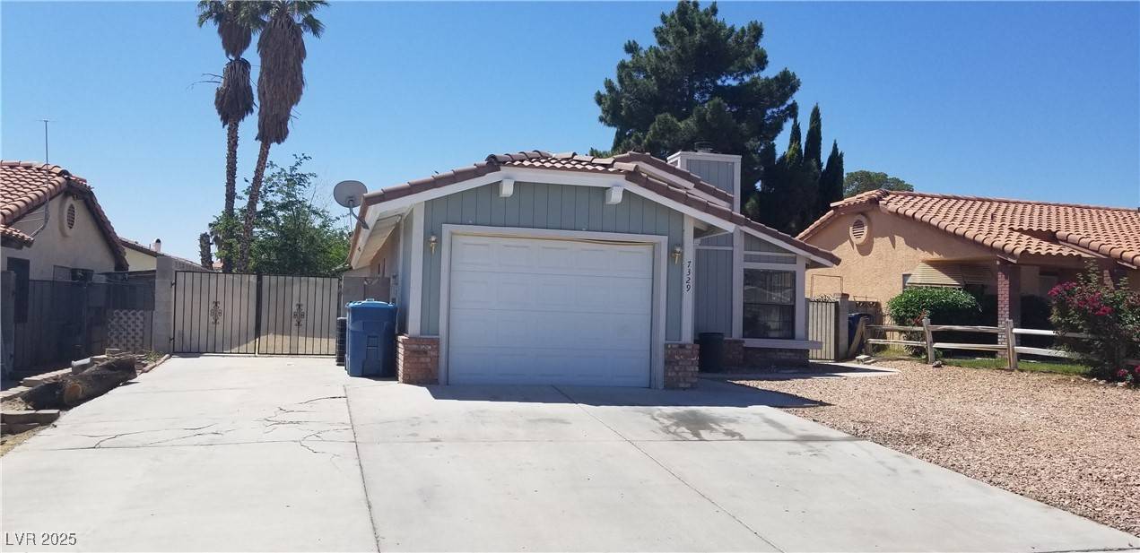 Las Vegas, NV 89155,7329 LATTIMORE