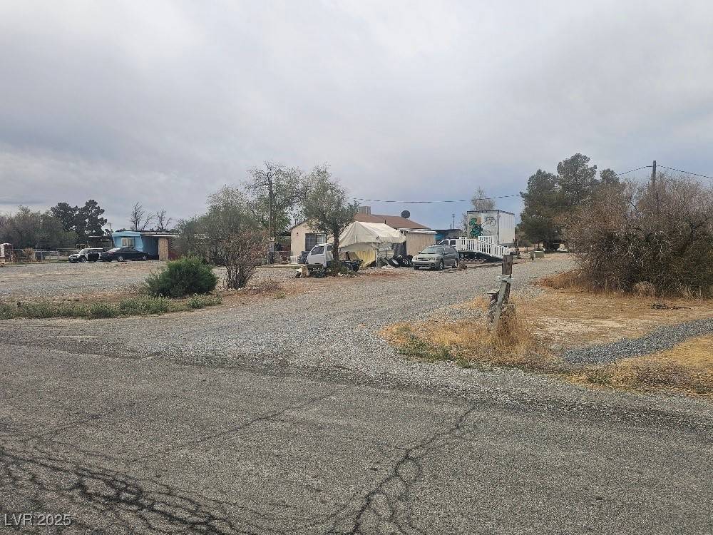 Pahrump, NV 89060,2341 Shady LN