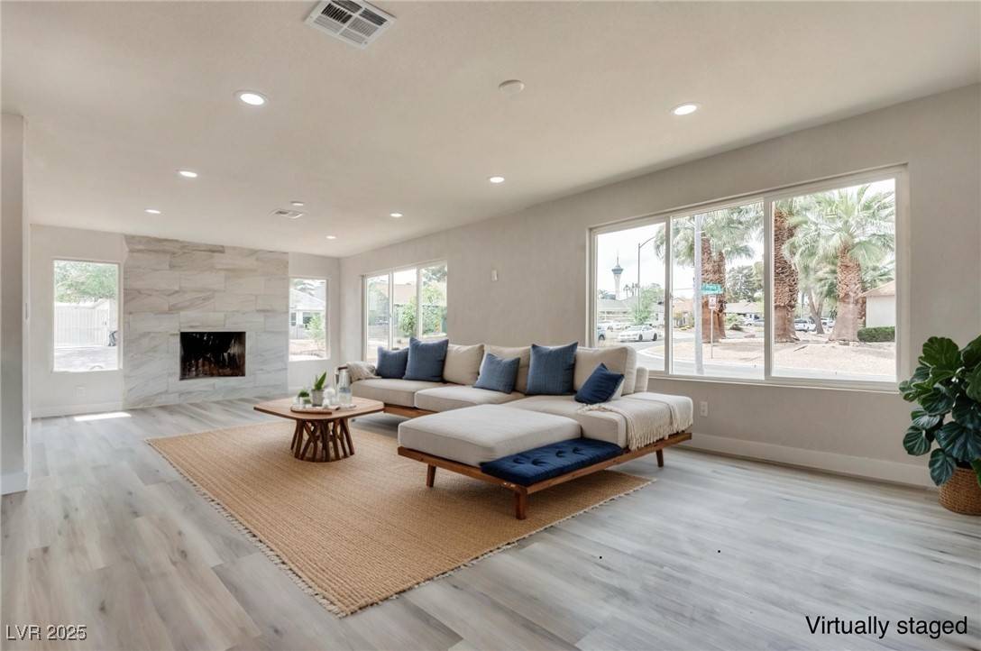 Las Vegas, NV 89104,1400 Cottonwood PL