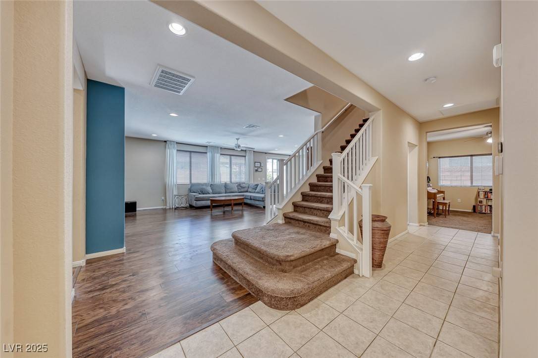 North Las Vegas, NV 89084,6617 Fort William ST