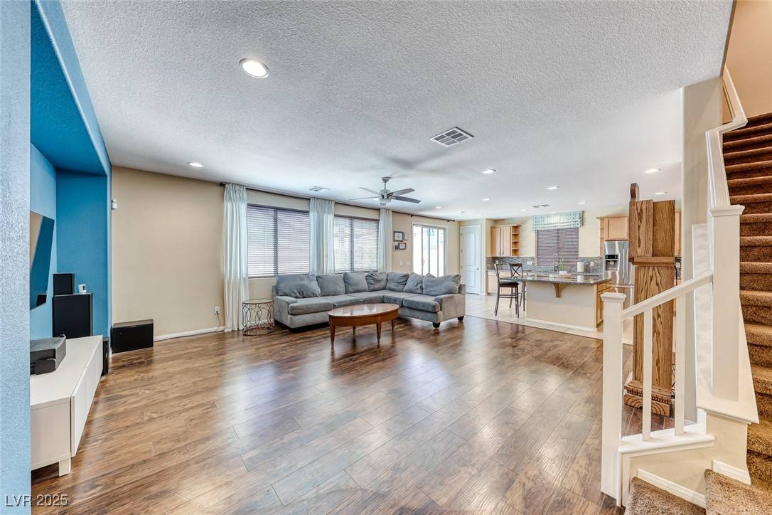 North Las Vegas, NV 89084,6617 Fort William ST