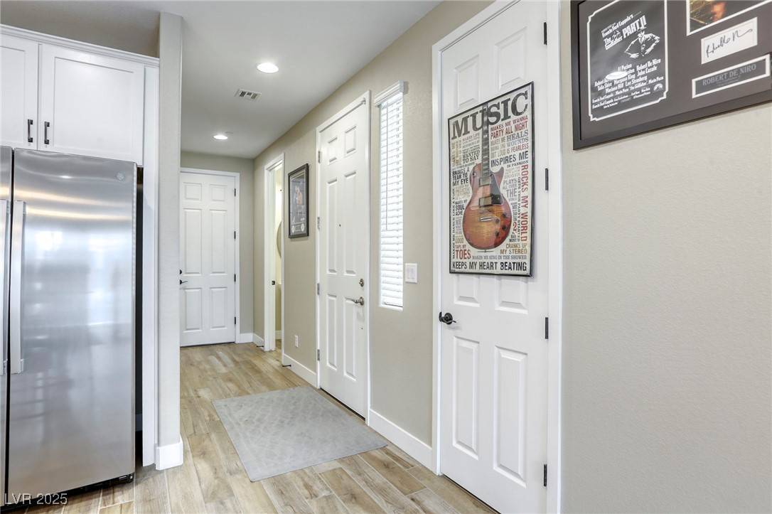 Henderson, NV 89011,712 Monroe Hill PL