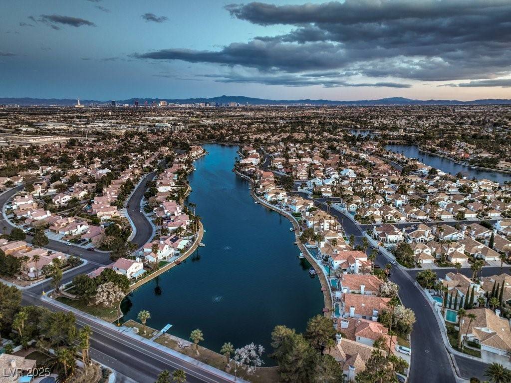 Las Vegas, NV 89128,2617 Huber Heights DR
