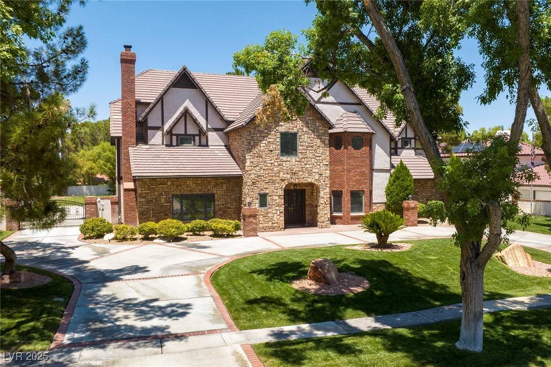 Henderson, NV 89014,30 Quail Hollow DR