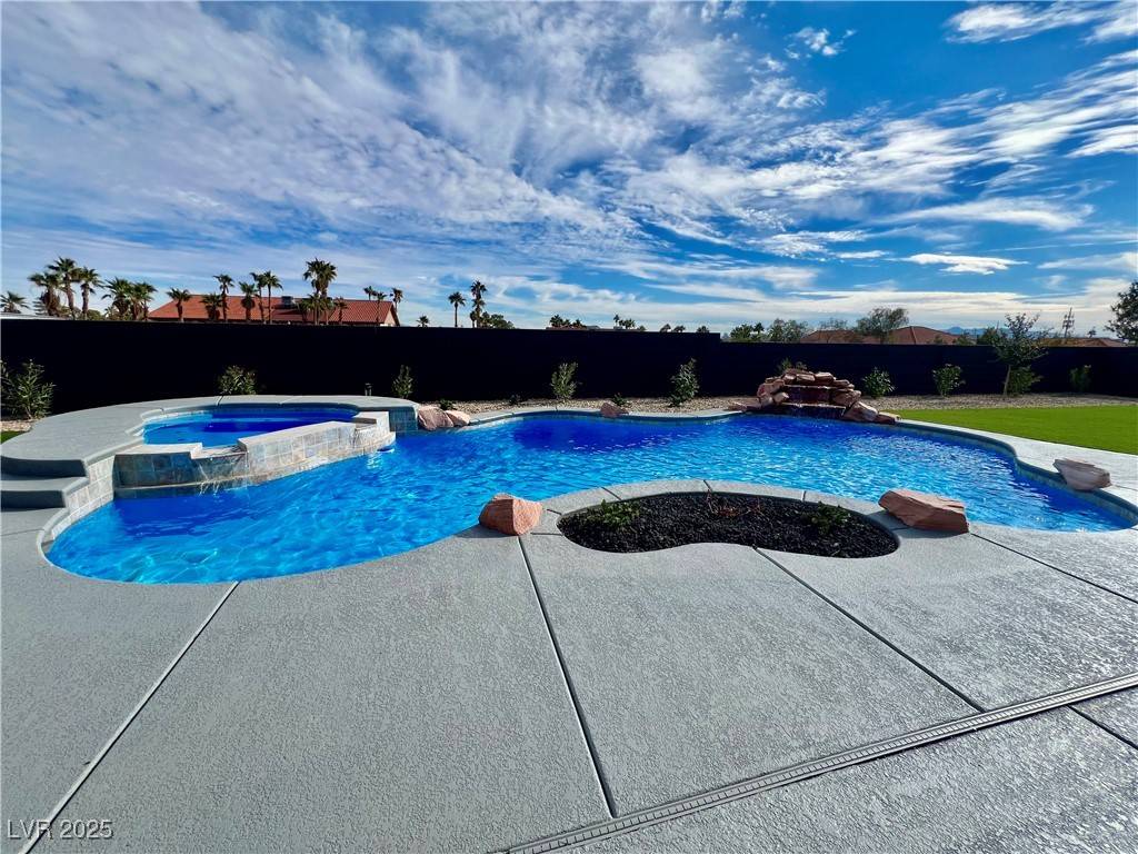 Las Vegas, NV 89117,2250 Shaw Circle CIR