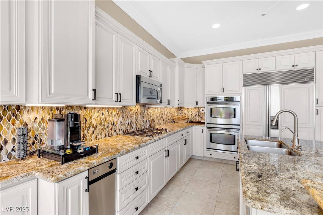 Las Vegas, NV 89138,324 Denton Springs CT