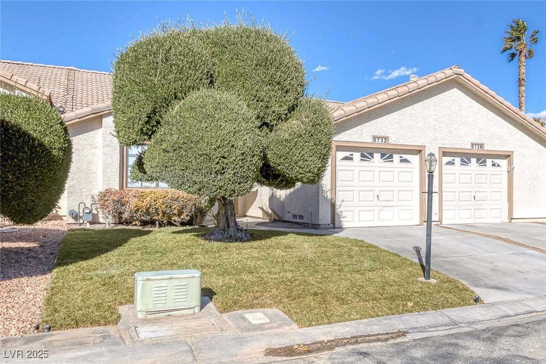 Las Vegas, NV 89130,5732 Colwood LN