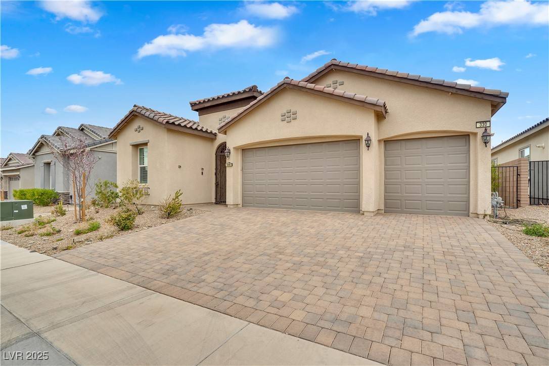 Henderson, NV 89011,330 Meadow Brush PL