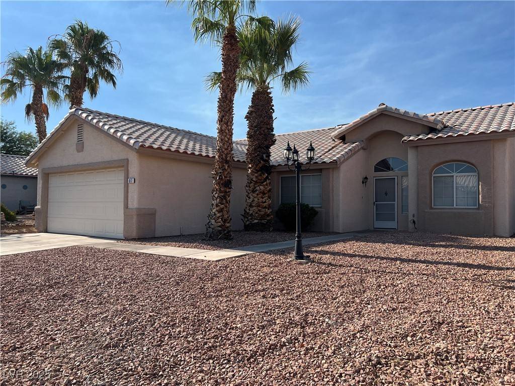 Henderson, NV 89015,917 Ashford WAY