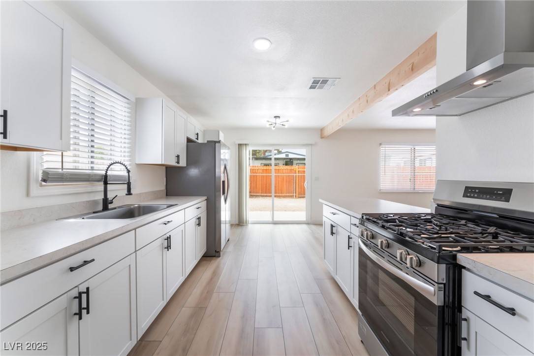 North Las Vegas, NV 89030,3471 Bassler ST