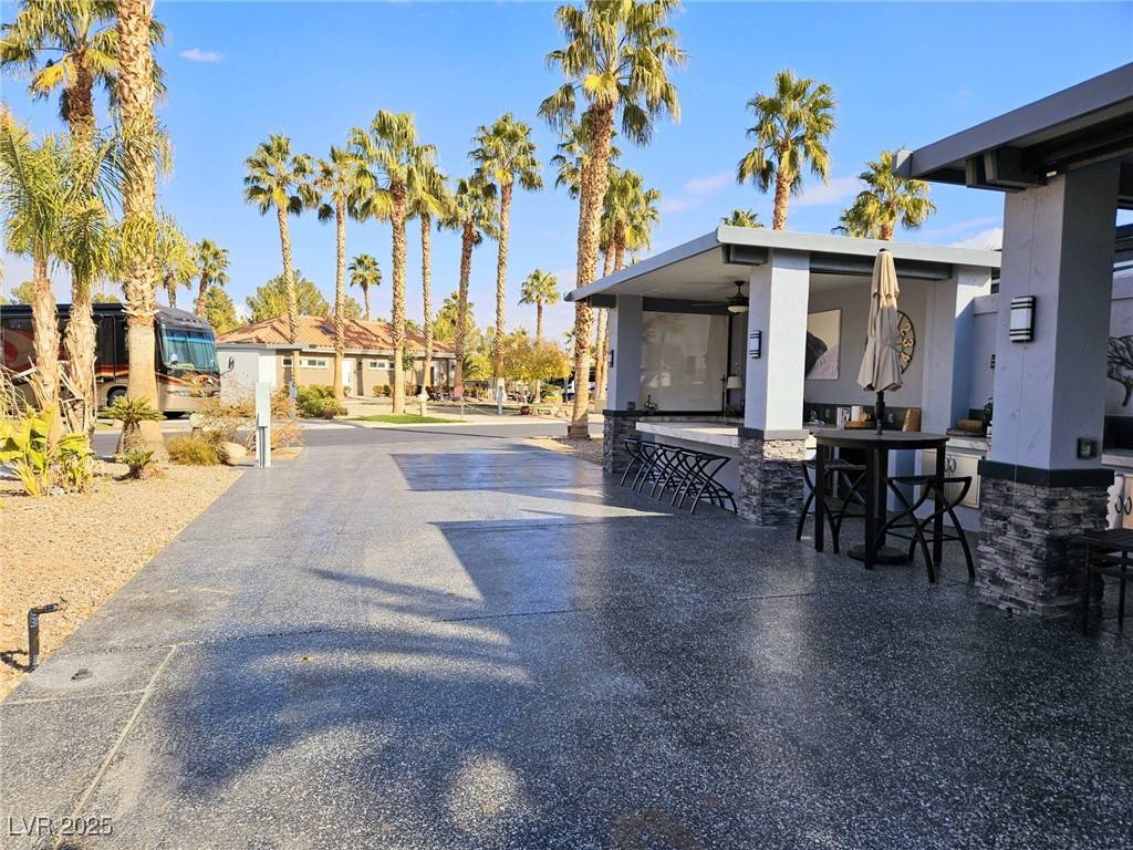 Las Vegas, NV 89139,8175 Arville ST #37